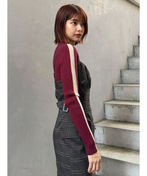 MURUA（ムルーア）の「シアーラインスリーブニット（ニット/セーター・レディース・アイボリー/ブラック/ボルドー・FREE）」の19枚目の写真