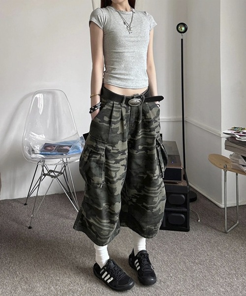 THE HITSS(ヒッツ)の「カモフラ 迷彩 ワイドシルエット カーゴ ハーフパンツ ジョーツ(カーゴパンツ・レディース・カモフラージュ・M/L)」の11枚目の写真