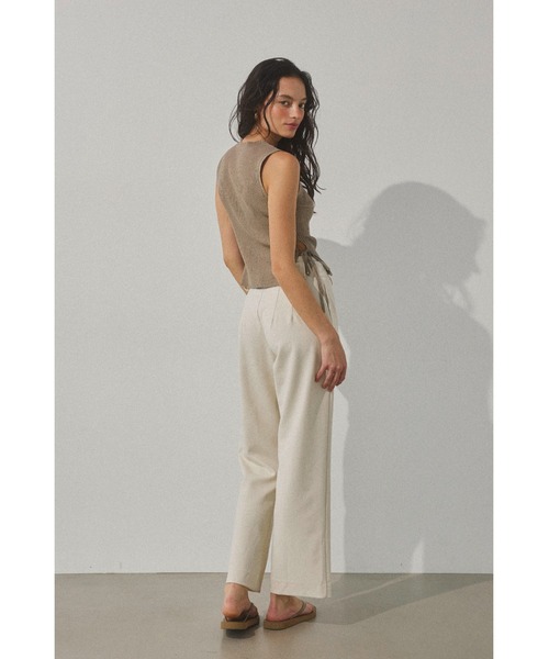 ALEXIA STAM（アリシアスタン）の「Center Press Pants /ウエストベルトパンツ（スラックス・レディース・アイボリー/ブラック・M/S）」の11枚目の写真