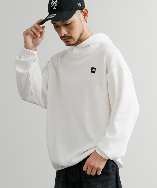THE NORTH FACE（ザノースフェイス）の「日本未展開モデル THE NORTH FACE ザ・ノースフェイス WHITE LABEL ホワイトレーベル WAFFLE HOOD PULLOVER オーバーサイズワッフルミニボックスロゴ刺繍パーカー（パーカー・メンズ・杢グレー/ブラック/ホワイト・XL/L/M/S/XXL）」の5枚目の写真