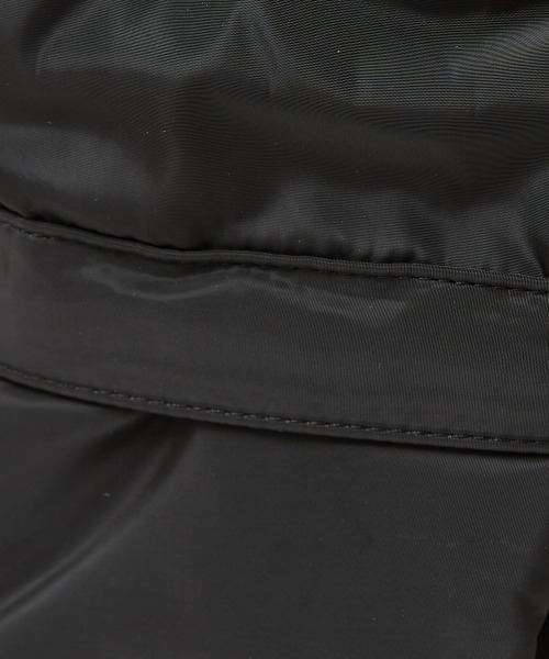 cheek（BAG）（チーク）の「【cheek】kinchakucode 2WAY コードハンドル 巾着 ナイロン トートバッグ（ショルダーバッグ・レディース・ホワイト/ブラック/パープル/グレー/ピンク/イエロー・フリー）」の15枚目の写真
