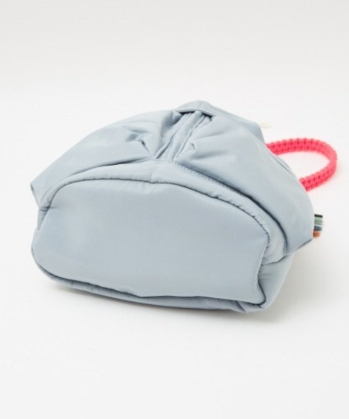 cheek（BAG）（チーク）の「【cheek】kinchakucode 2WAY コードハンドル 巾着 ナイロン トートバッグ（ショルダーバッグ・レディース・ホワイト/ブラック/パープル/グレー/ピンク/イエロー・フリー）」の22枚目の写真