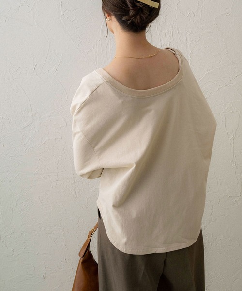 NOAHL(ノアル)の「【NOAHL】Uネック2wayロンT(Tシャツ/カットソー・レディース・チャコール/ブルーグレー/ベージュ・FREE)」の9枚目の写真