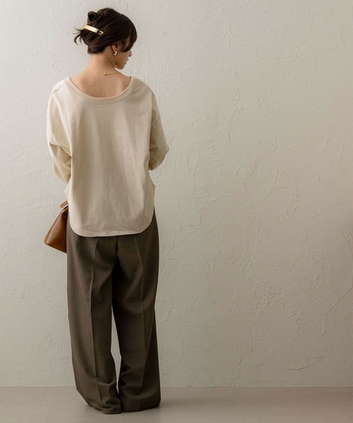NOAHL(ノアル)の「【NOAHL】Uネック2wayロンT(Tシャツ/カットソー・レディース・チャコール/ブルーグレー/ベージュ・FREE)」の12枚目の写真