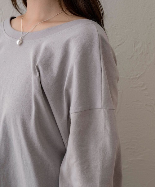 NOAHL(ノアル)の「【NOAHL】Uネック2wayロンT(Tシャツ/カットソー・レディース・チャコール/ブルーグレー/ベージュ・FREE)」の17枚目の写真