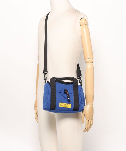 KiU/キウ ショルダーバッグ スクエアパデッドミニボストンバッグ K476