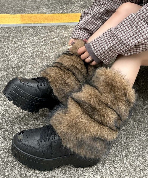 激レア 未使用 ハローキティ ブーツ レッグウォーマー ファー バッグ レトロ 激レア 未使用 ハローキティ ブーツ レッグウォーマー ファー バッグ