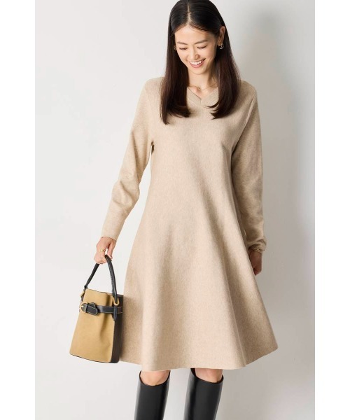 M.deux（エムドゥ）の「●2wayフレアニットワンピース●（ワンピース・レディース・ベージュ/グレー/ブラック・MEDIUM）」の3枚目の写真