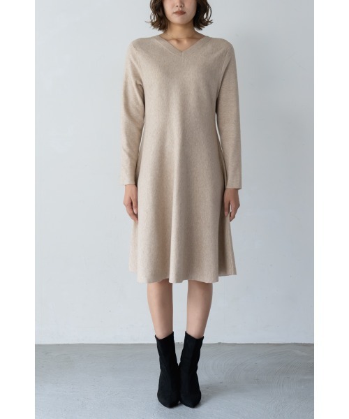 M.deux（エムドゥ）の「●2wayフレアニットワンピース●（ワンピース・レディース・ベージュ/グレー/ブラック・MEDIUM）」の9枚目の写真