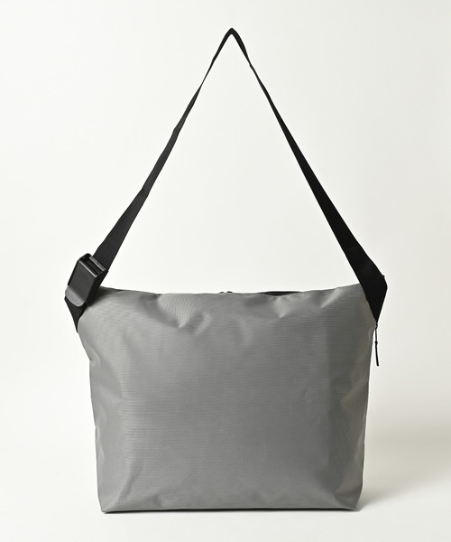 ADAM PATEK(アダムパテック)の「『ADAMPATEK』water repellent shoulder big bag 2nd(ショルダーバッグ・メンズ・ネイビー/カーキ/グレー系/ブラック・FREE)」の8枚目の写真