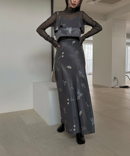 WILLFULLY(ウィルフリー)の「multi flower print bustier skirt SET UP(セットアップ・レディース・ブラック/チャコール・FREE)」の14枚目の写真