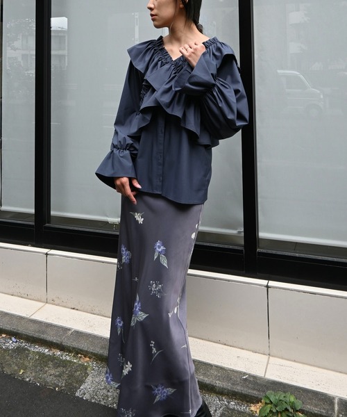 WILLFULLY(ウィルフリー)の「multi flower print bustier skirt SET UP(セットアップ・レディース・ブラック/チャコール・FREE)」の20枚目の写真