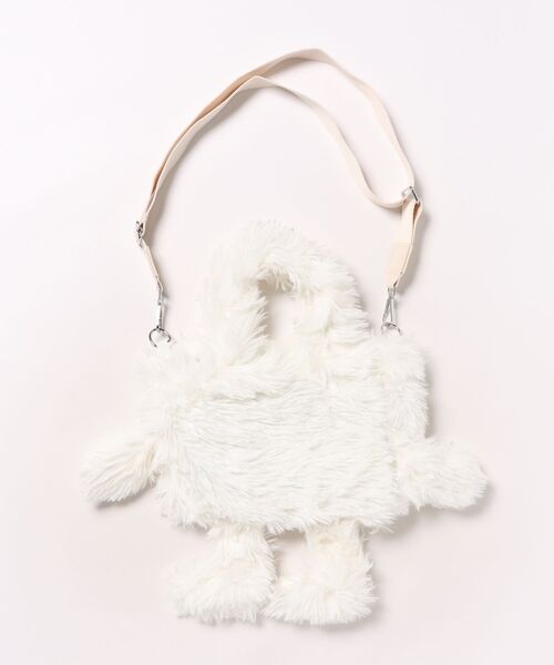 Never mind the XU / Chikashitsu+（ネバーマインド ザ エックスユー / チカシツプラス）の「【Nerd out XU】arm and legs fur bag / 【ナードアウトエックスユー】アームアンドレッグファーバッグ <着用動画あり>（ショルダーバッグ・メンズ・ホワイト・ONE SIZE）」の9枚目の写真