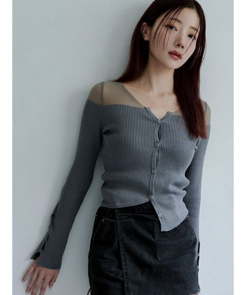 Stylevoice for xxx(スタイルヴォイスフォー)の「<maronさんコラボ>アシンメトリーシアードッキングニットカーディガン(カーディガン/ボレロ・レディース・ブラウン/グレー/ブラック・F)」の3枚目の写真