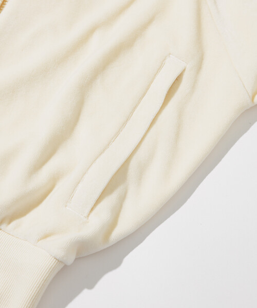 FREAK'S STORE（フリークスストア）の「PUMA × FREAK'S STORE/プーマ 別注 T7 Track Jacket Velour / T7トラックジャケット ベロア（ジャージ・レディース・ナチュラル/ワイン・X-SMALL/SMALL）」の15枚目の写真