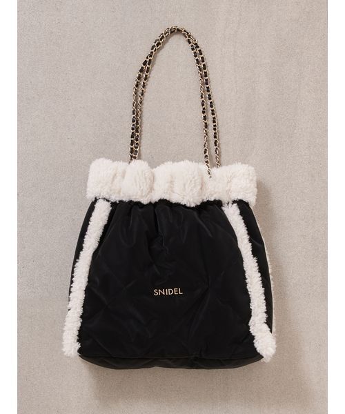 SNIDEL（スナイデル）の「【WEB限定/ボアコレクション】キルティングチェーンバッグ（ハンドバッグ・レディース・グレー/ブラック/ブラウン/ピンク・F）」の11枚目の写真