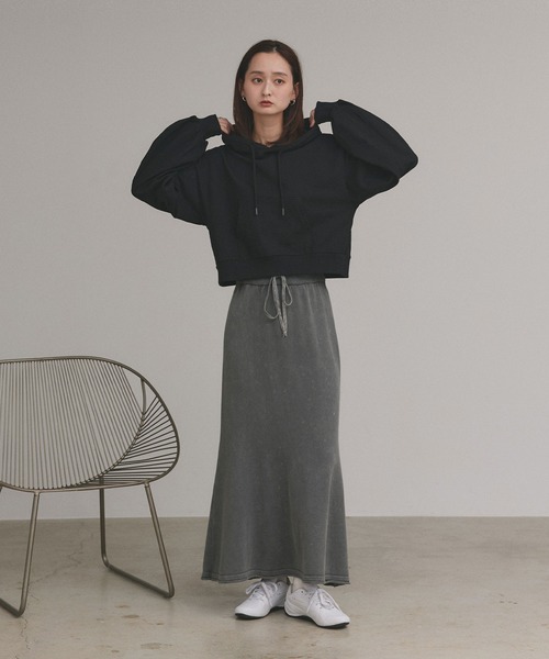 ad thie(アドティエ)の「スウェット プルパーカー(パーカー・レディース・杢グレー/オートミール/チャコール/ブラウン/レッド/ブラック・MEDIUM/LARGE)」の7枚目の写真