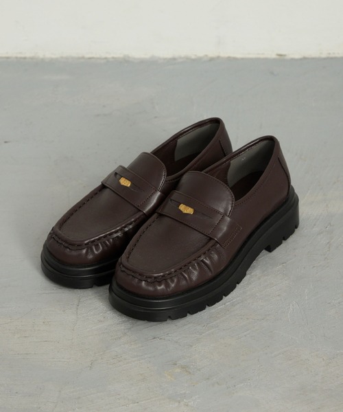 トラックソールスクエアトゥ ギャザーコインローファー MONO-MART