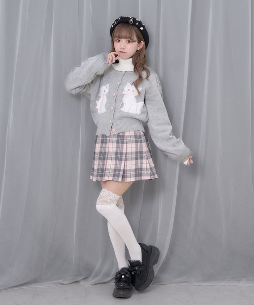 Honey Cinnamon(ハニーシナモン)の「twins catsジャガードニットカーディガン(カーディガン/ボレロ・レディース・ブラック/グレー・FREE)」の11枚目の写真