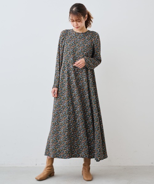 IEDIT(イディット)の「IEDIT レゾリヴァード×福田麻琴さん プリントワンピース〈ブラック〉(ワンピース・レディース・ブラック系その他・MP/M/L/LL/3L)」の4枚目の写真