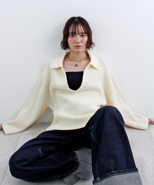 ABYS(アビス)の「アルパカタッチ襟付きキーネックプルオーバー(ニット/セーター・レディース・チャコールグレー/アイボリー/ブラウン・FREE)」の21枚目の写真