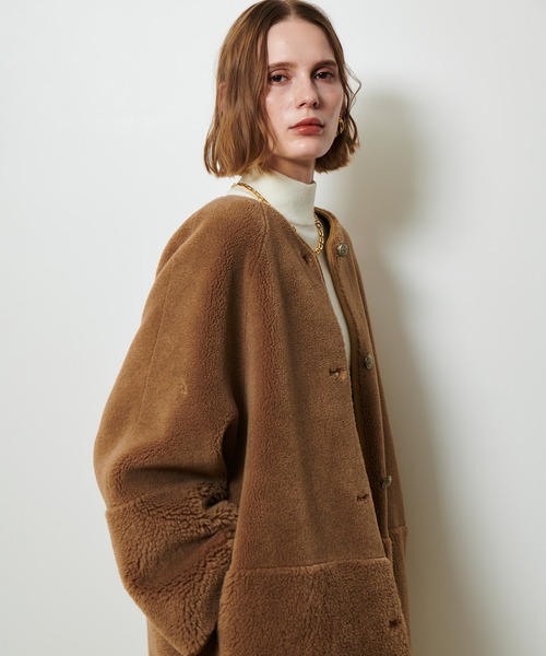 G.O.A内ボアコート ツーブロッキングボアコート（ノーカラーコート）｜allureville