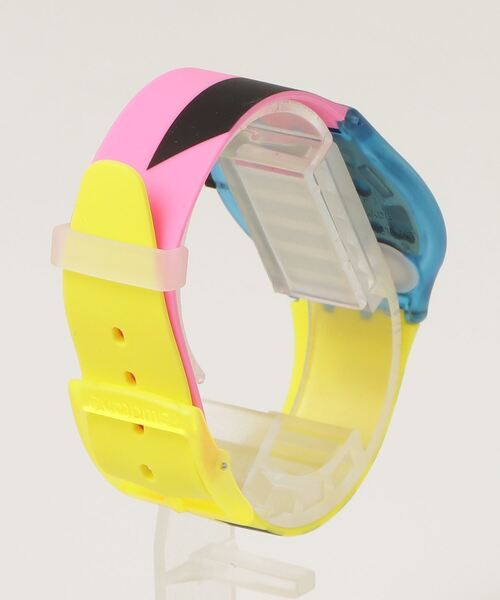SWATCH(スウォッチ)の「SWATCH NEON FLUMOTIONS(アナログ腕時計・レディース・クリア・FREE)」の7枚目の写真