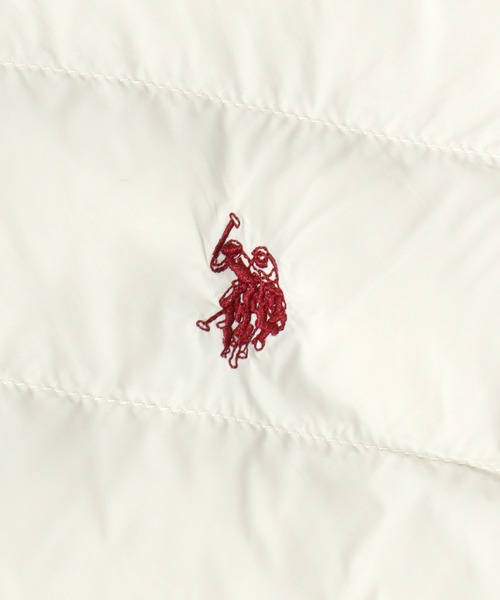 U.S. POLO ASSN.（ユーエスポロアッスン）の「U.S.POLO ASSN. キルティング ノーカラー フェイクダウンジャケットベスト/中わたインナーダウン レディース（ダウンベスト・レディース・ベージュ/ネイビー/アイボリー/ブラック/カーキ・M/L）」の17枚目の写真
