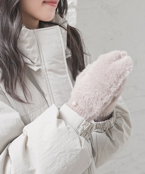 Honeys（ハニーズ）の「【ハニぽか】フード付シャギー手袋（手袋・レディース・モカ/アイボリー・FREE）」の14枚目の写真