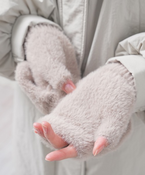 Honeys（ハニーズ）の「【ハニぽか】フード付シャギー手袋（手袋・レディース・モカ/アイボリー・FREE）」の18枚目の写真