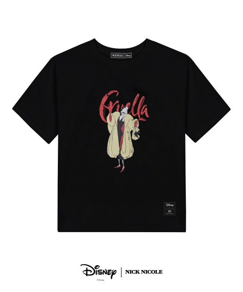 NICK&NICOLE(ニックアンドニコール)の「DISNEY CRUELLA DESIGNER PRINTING TOP_BLACK(Tシャツ/カットソー・レディース・その他・FREE)」の4枚目の写真