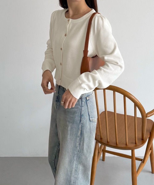 callautia（カラウティア）の「金ボタンコットンショートニットカーディガン（カーディガン/ボレロ・レディース・ブラック/オフホワイト/チャコール・MEDIUM/LARGE）」の9枚目の写真