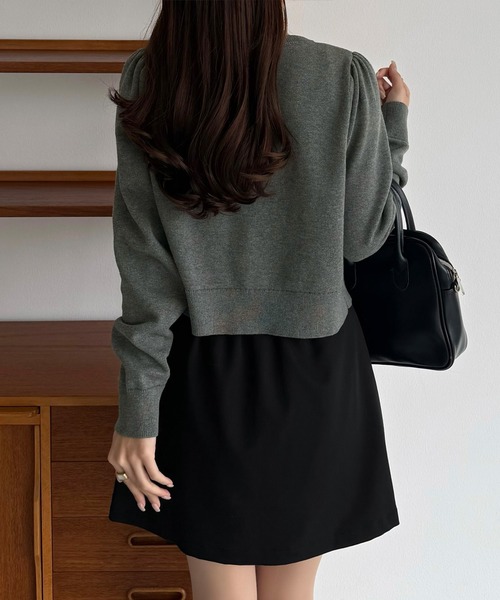 callautia（カラウティア）の「金ボタンコットンショートニットカーディガン（カーディガン/ボレロ・レディース・ブラック/オフホワイト/チャコール・MEDIUM/LARGE）」の4枚目の写真