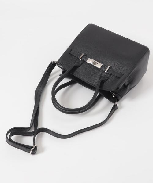 URBAN RESEARCH ROSSO WOMEN（アーバンリサーチ　ロッソ）の「AULENTTI　ベルト付バッグ（ハンドバッグ・レディース・ブラック・FREE）」の5枚目の写真