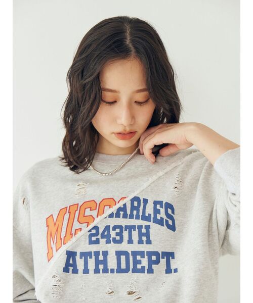 Ungrid（アングリッド）の「ダメージデザインルーズスウェット（スウェット・レディース・ライトグレー/ネイビー/オレンジ・FREE）」の8枚目の写真