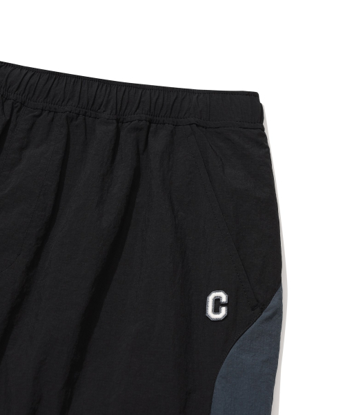 COVERNAT(カバーナット)の「カレッジトラックブロックジョガーパンツブラック(スウェットパンツ・レディース・その他・SMALL/MEDIUM/LARGE)」の6枚目の写真