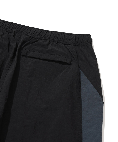 COVERNAT(カバーナット)の「カレッジトラックブロックジョガーパンツブラック(スウェットパンツ・レディース・その他・SMALL/MEDIUM/LARGE)」の7枚目の写真