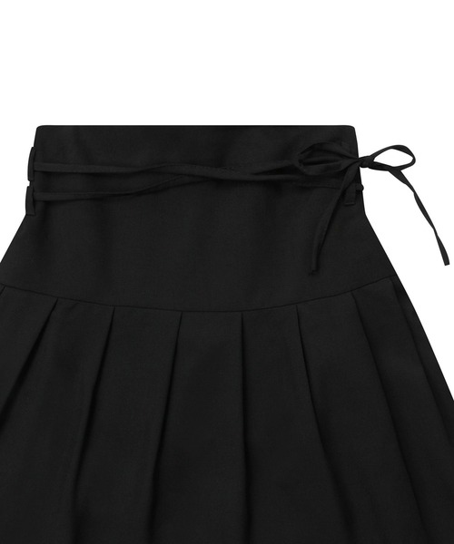 ALAND（エーランド）の「MUCENT／リボンプリーツスカート（スカート・レディース・ブラック/チャコールグレー・FREE）」の5枚目の写真