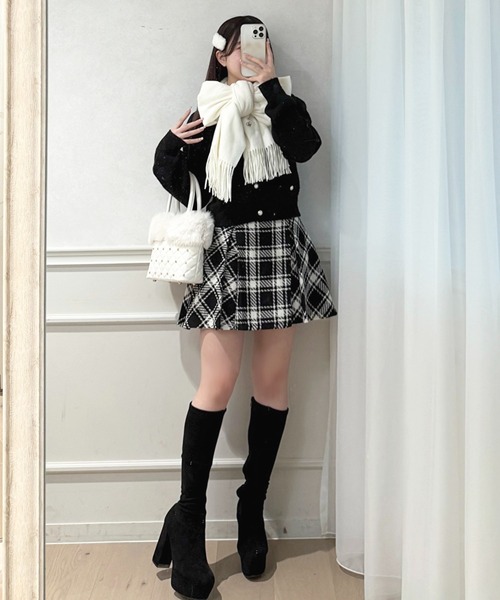 apres jour(アプレジュール)の「【apres jour×ARIAZ】キルティングビジューファーバッグ【ZOZOTOWN限定アイテム】(ショルダーバッグ・レディース・ブラック/ベビーピンク/ベージュ/ホワイト/ボルドー・FREE)」の21枚目の写真