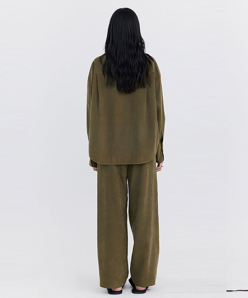 WNDERKAMMER（ブンダーカンマー）の「キュプラワイドパンツ_カーキ（その他パンツ・レディース・その他・X-SMALL/SMALL/MEDIUM）」の2枚目の写真
