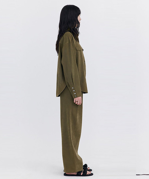 WNDERKAMMER（ブンダーカンマー）の「キュプラワイドパンツ_カーキ（その他パンツ・レディース・その他・X-SMALL/SMALL/MEDIUM）」の3枚目の写真