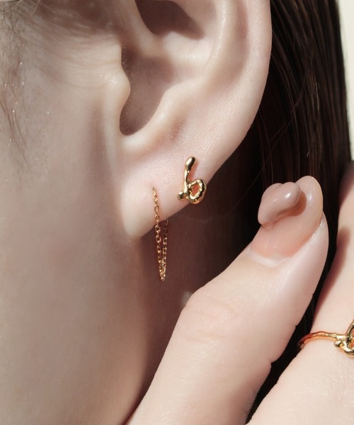 norme(ノーム)の「【SILVER925】ノーム ナンバリング ピアス (1P) / norme numbering pierce (1P)(ピアス(片耳用)・レディース・ゴールド系9/ゴールド系4/ゴールド系2/ゴールド系3/ゴールド系1/ゴールド系8/ゴールド系7/ゴールド系6/ゴールド系5・FREE)」の1枚目の写真