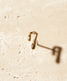 Soierie（ソワリー）の「【SILVER925】ノーム ナンバリング ピアス (1P) /  norme numbering pierce (1P)（ピアス（片耳用））」