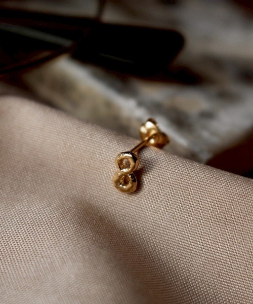 norme(ノーム)の「【SILVER925】ノーム ナンバリング ピアス (1P) / norme numbering pierce (1P)(ピアス(片耳用)・レディース・ゴールド系9/ゴールド系4/ゴールド系2/ゴールド系3/ゴールド系1/ゴールド系8/ゴールド系7/ゴールド系6/ゴールド系5・FREE)」の21枚目の写真