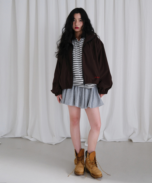 TWENTY FOUR T（トゥエンティフォーティ）の「City Windbreaker Brown（ナイロンジャケット・レディース・その他・FREE）」の3枚目の写真