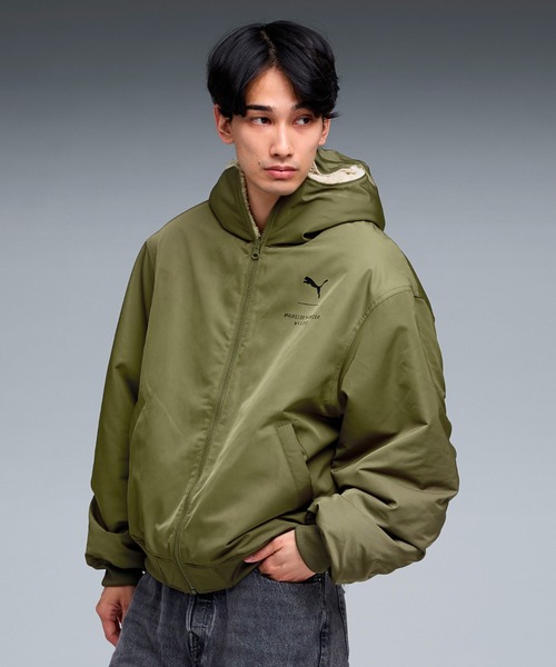 PUMA(プーマ)の「PUMA プーマ ユニセックス PUMA x モンスターハンターワイルズ アイルー リバ(ナイロンジャケット・メンズ・ブラック/カーキ・X-SMALL/SMALL/LARGE/MEDIUM/X-LARGE)」の2枚目の写真