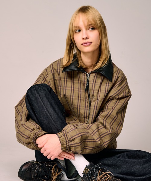 WETTEMPT(ウィテンプト)の「REVERSIBLE CHECK SYNTHETIC BLOUSON / リバーシブルチェック合皮ブルゾン(ブルゾン・メンズ・ブラック/ダークブラウン・SMALL/MEDIUM/LARGE)」の21枚目の写真