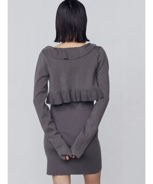 EMODA(エモダ)の「クロップドカーディガンセットアップ(ワンピース・レディース・ブラック/グレー・FREE)」の12枚目の写真