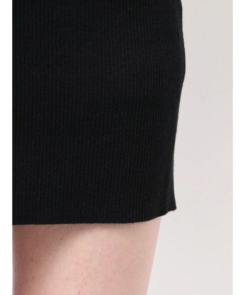 EMODA(エモダ)の「クロップドカーディガンセットアップ(ワンピース・レディース・ブラック/グレー・FREE)」の22枚目の写真