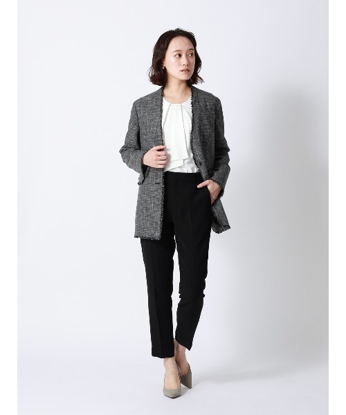 SUIT SQUARE（スーツスクエア）の「ラウンドネックブラウス 8分袖 ウォッシャブル NIR＋UVカット 無地 メタルパーツ（シャツ/ブラウス・レディース・ベージュ/ネイビー/イエロー/サックスブルー/オフホワイト・38(9号)/40(11号)）」の19枚目の写真